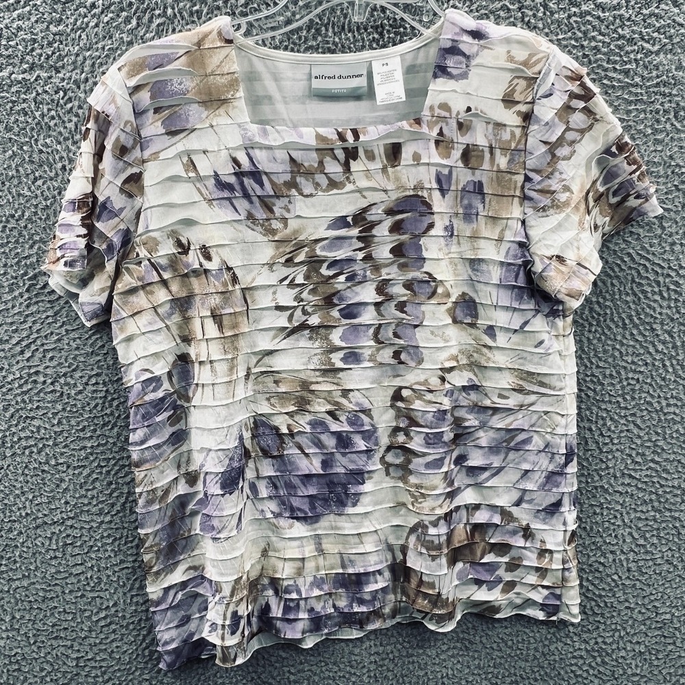 Womens Pleated Floral Top Petite Small Layered Soft Stretch Modern Lightweight
